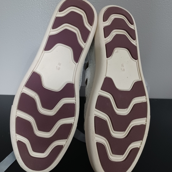 Vaneli sport lace front cutout details sneaker in Silver - Picture 5 of 5